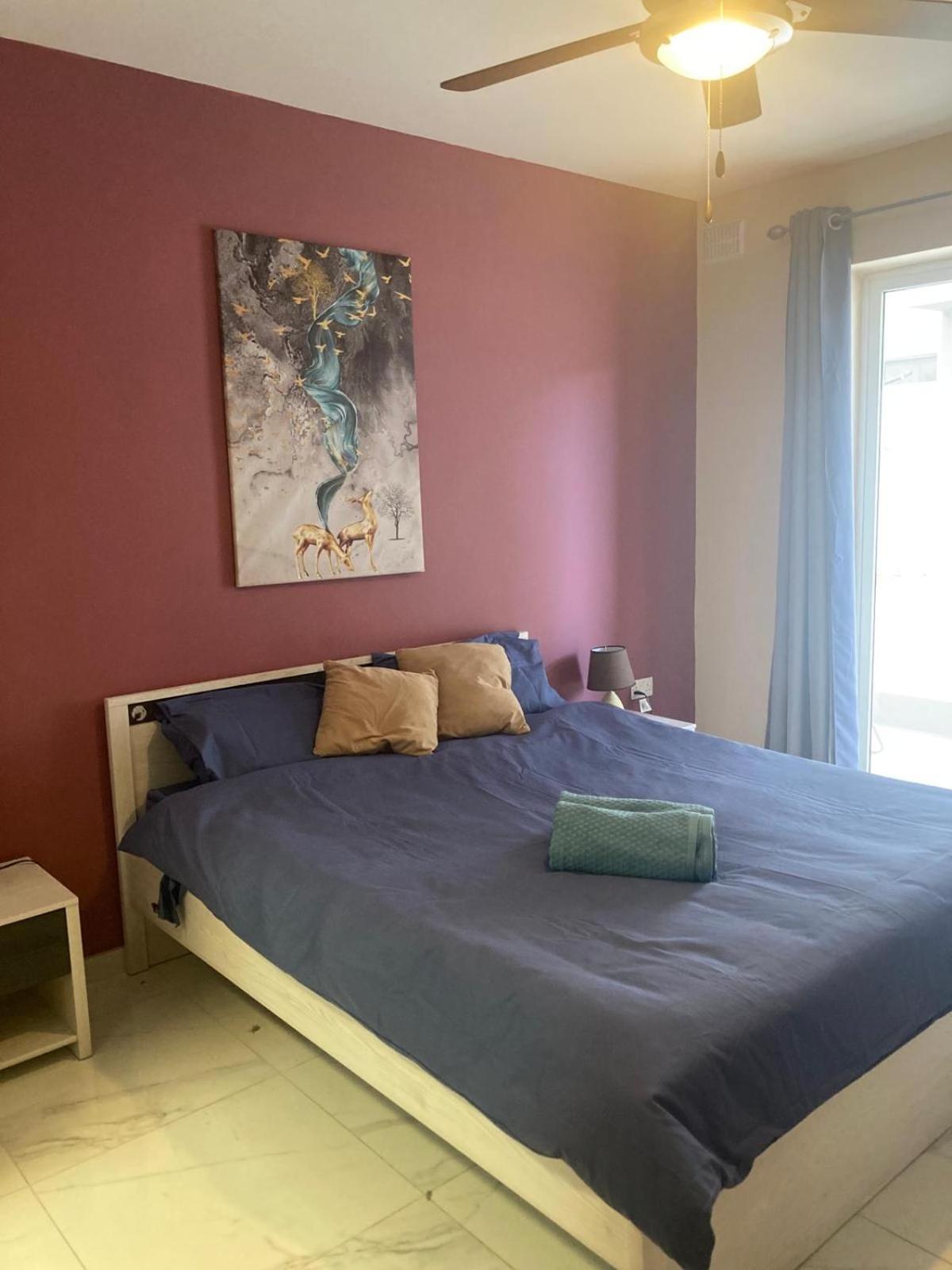 Sunrise Bay Apartments - Frontline Sea Views Σεντ Πόλς Μπέι Εξωτερικό φωτογραφία