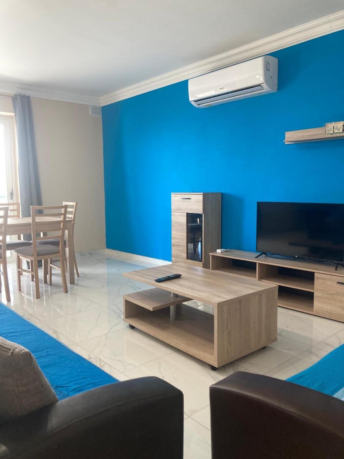 Sunrise Bay Apartments - Frontline Sea Views Σεντ Πόλς Μπέι Εξωτερικό φωτογραφία
