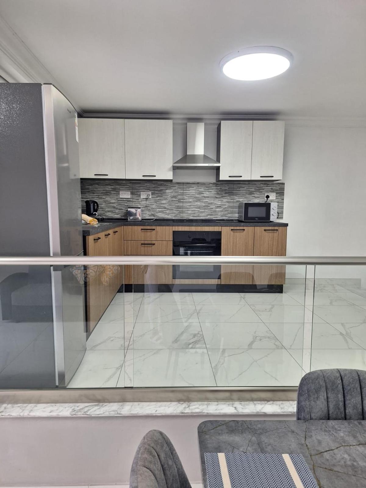 Sunrise Bay Apartments - Frontline Sea Views Σεντ Πόλς Μπέι Εξωτερικό φωτογραφία