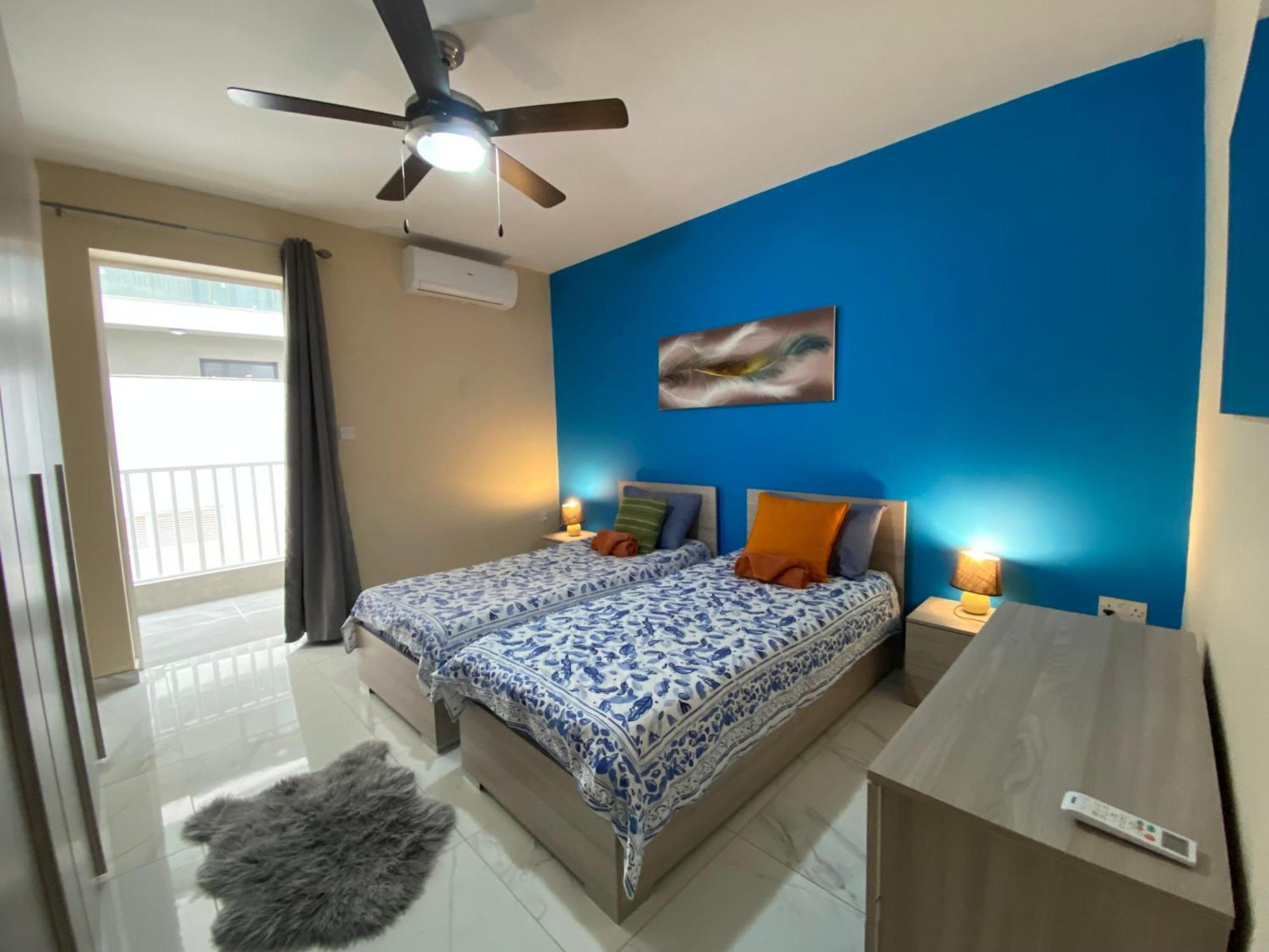 Sunrise Bay Apartments - Frontline Sea Views Σεντ Πόλς Μπέι Εξωτερικό φωτογραφία